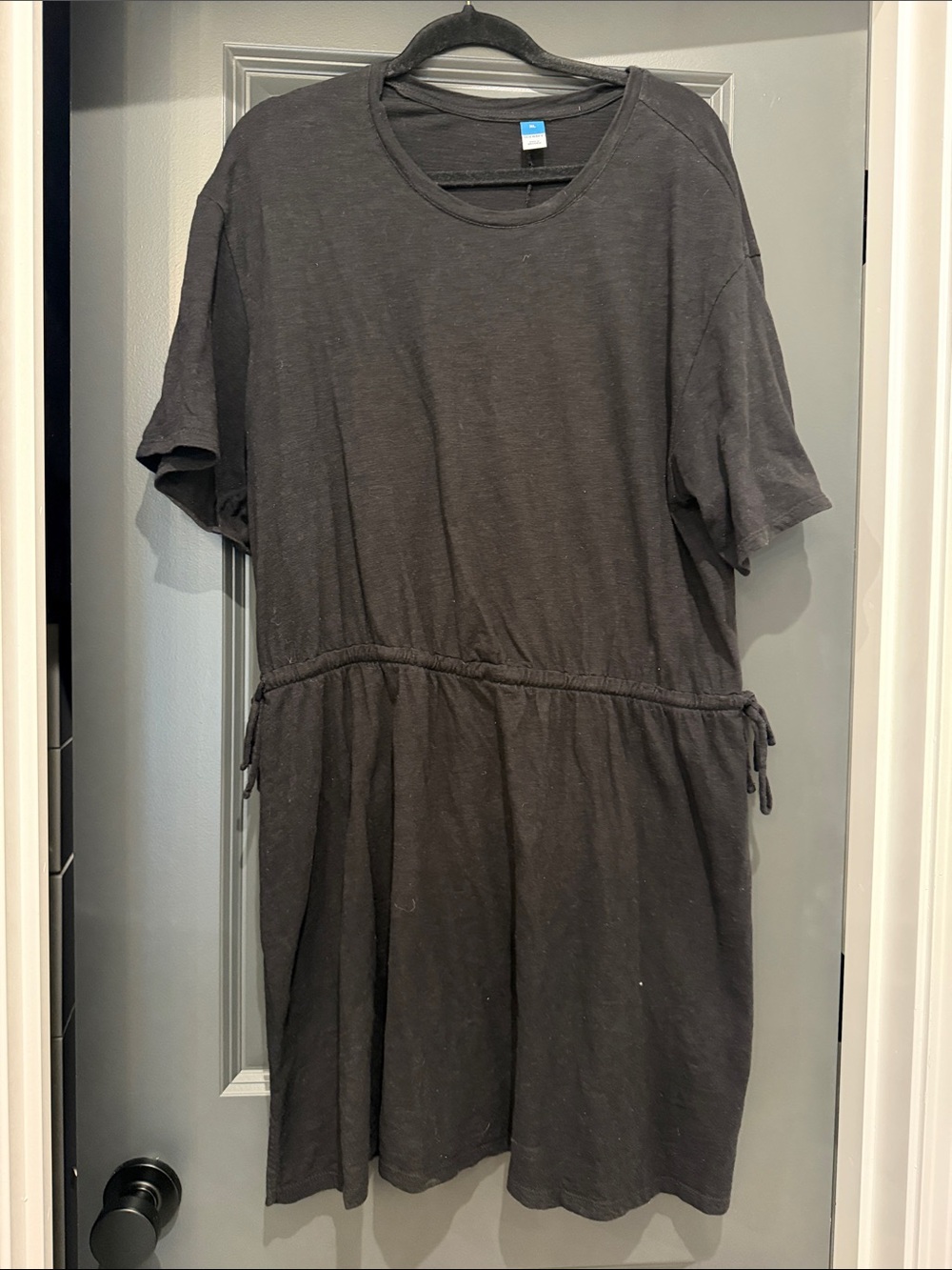 Old Navy Women’s Black Drawstring Waist Dress